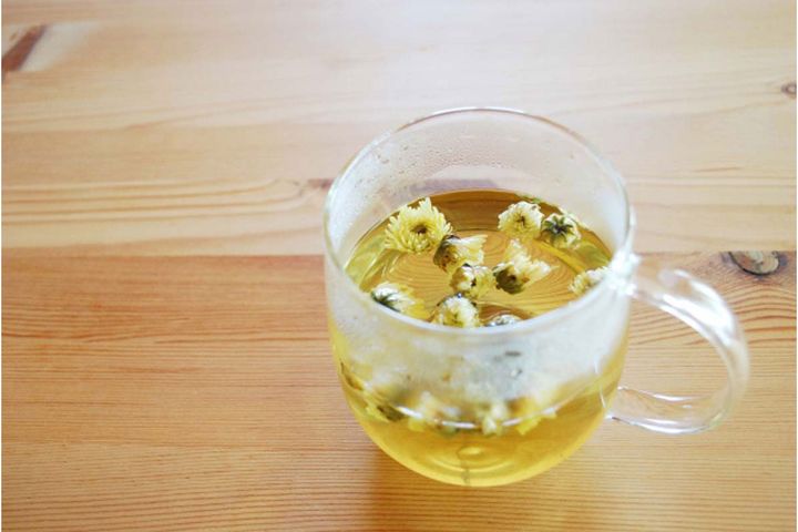 重陽の節句に、菊花のハーブティーをいただくのも素敵ですね。