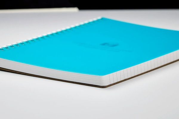 「エトランジェ ディ コスタリカ」のノート＆メモが復活！ページ数増量で紙質も進化