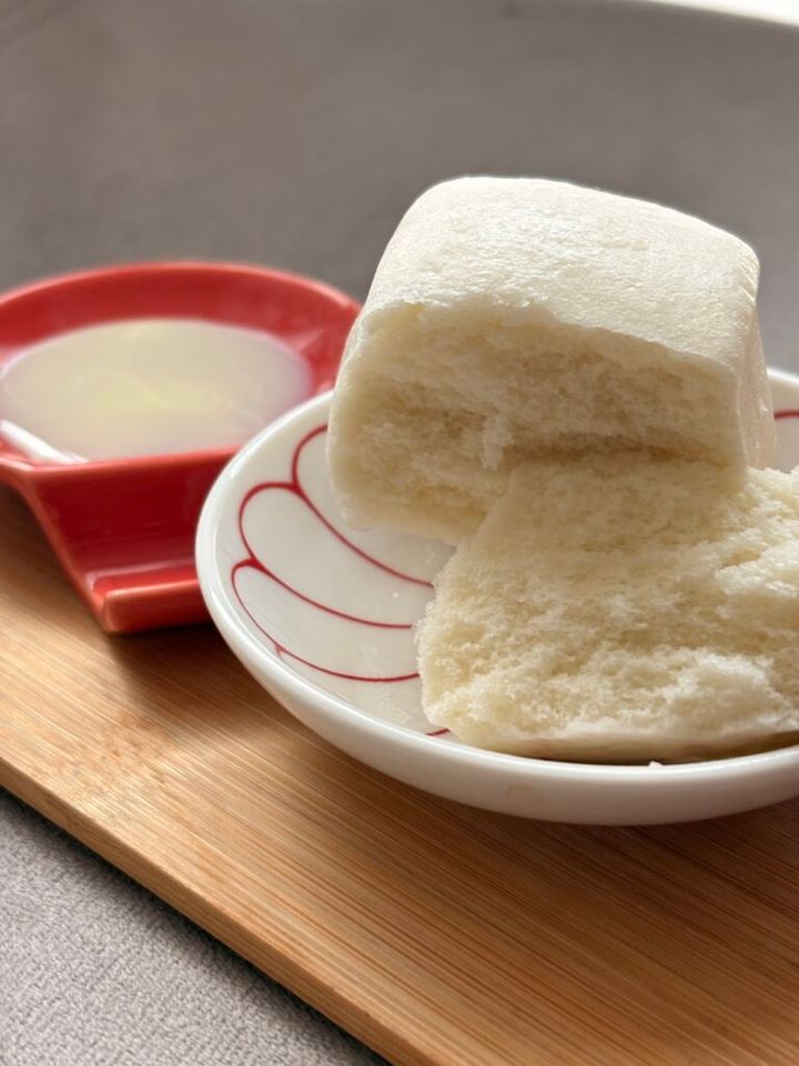 蒸した後の台湾マントウと練乳