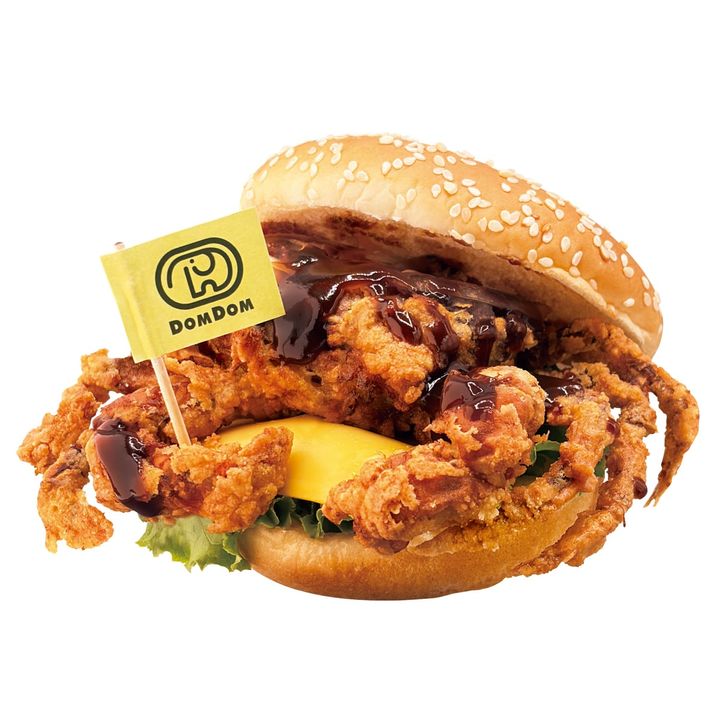 「丸ごと！！ カニバーガー 名古屋みそ味」