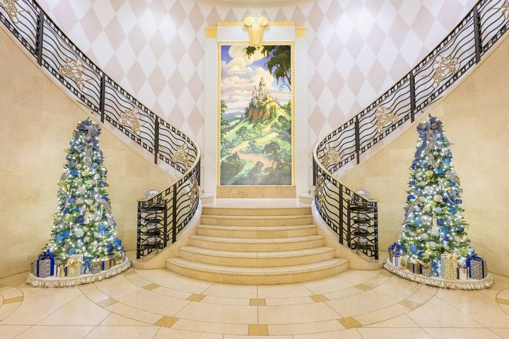 ディズニーアンバサダーホテルのクリスマスデコレーション