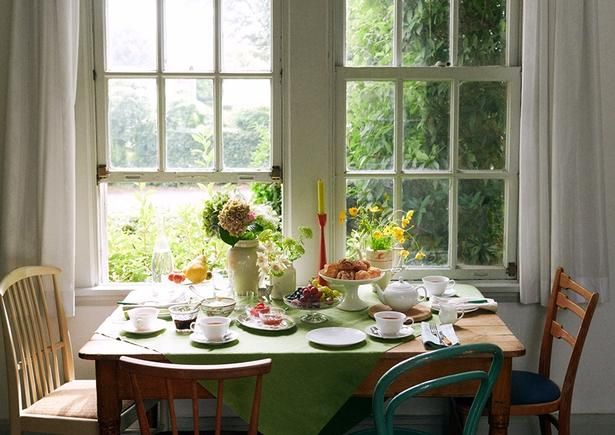 「Afternoon Tea LIVING」
