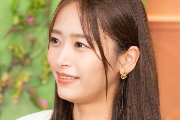【写真・画像】3児の母・近藤千尋（36）、抱っこしながらの家事で腱鞘炎に「姿勢もくの字に曲がった」 1枚目