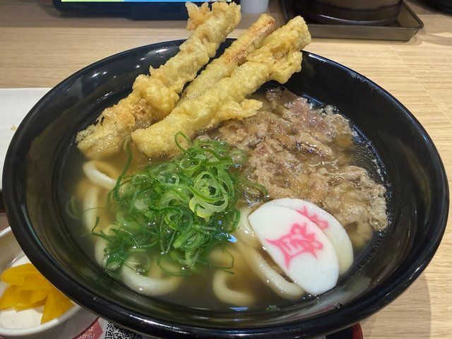 松井山手店の「肉ごぼ天うどん」