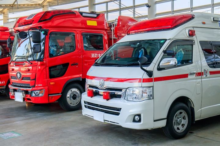 119番通報時に消防車や救急車の到着を遅らせてしまう行為とは？（画像はイメージ）