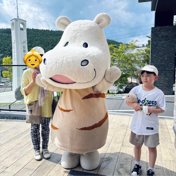 白樺湖池の平ホテルのマスコットキャラクター、ポタ君と撮影！