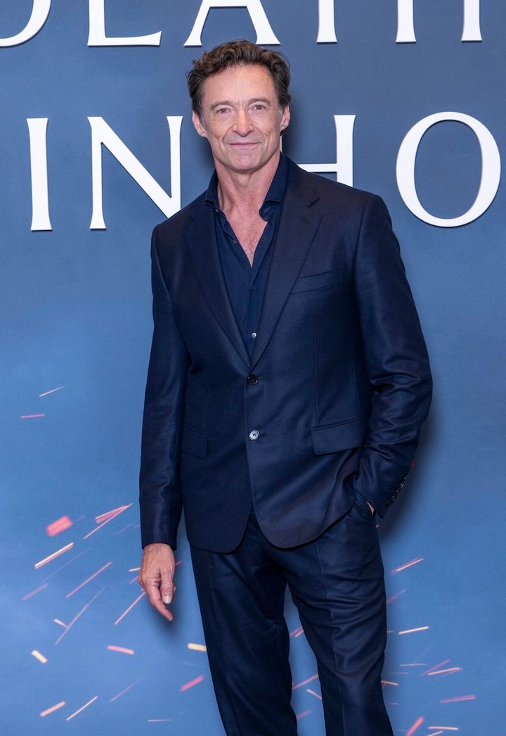 イケおじたちのスーツ姿に胸キュン！ ヒュー・ジャックマン＆アンドリュー・ガーフィールドら、ロロ・ピアーナをまとい登場