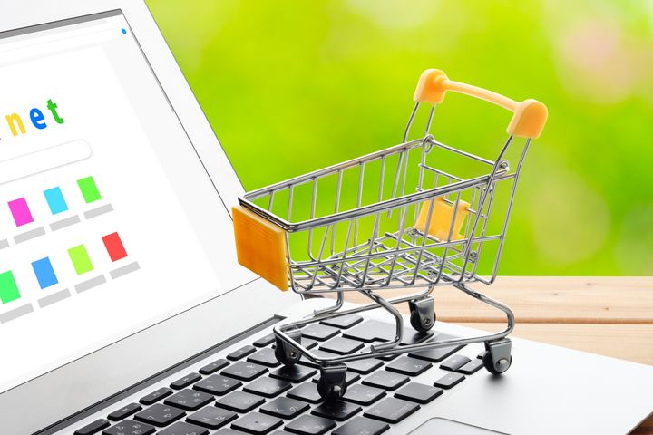 商品やサービスを選ぶとき、何を重視する？価格、口コミ、使いやすさ？GLAM読者210人にアンケート調査