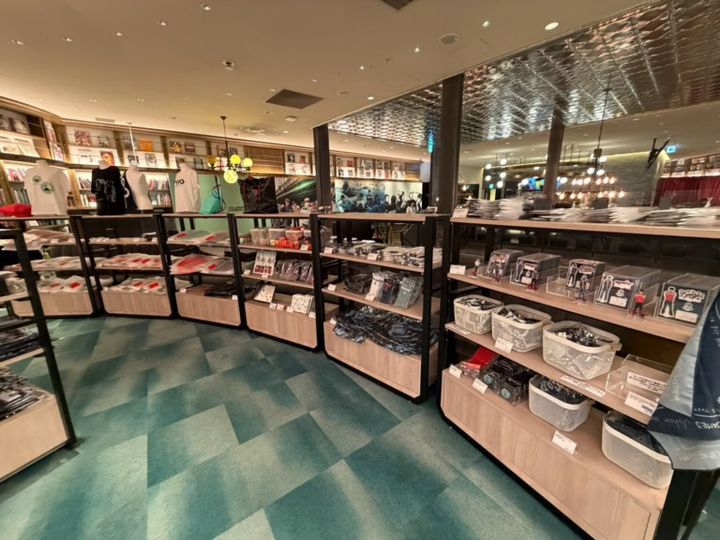 CORTISカフェ店内のポップアップスペース
