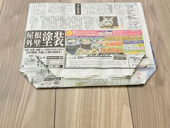 【新聞紙活用】パタパタ折るだけで大変身！捨てる前に試したい「おしゃれミニバッグ」が実用的でかわいすぎ♡