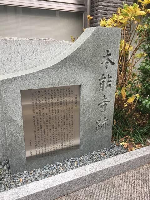  (318516)