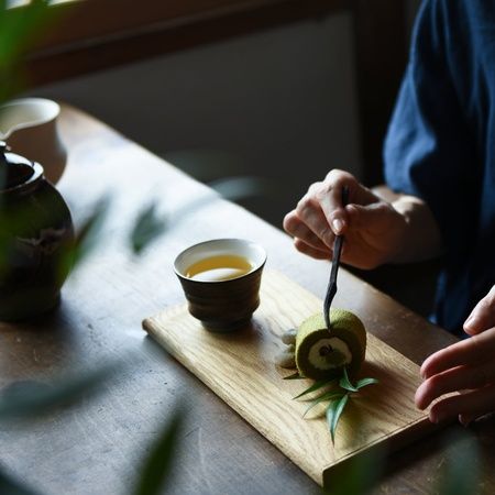 【山口県美祢市】茶菓子・茶葉・茶器の「plus KAMERIYA」が、秋吉台で野点茶会を開催！