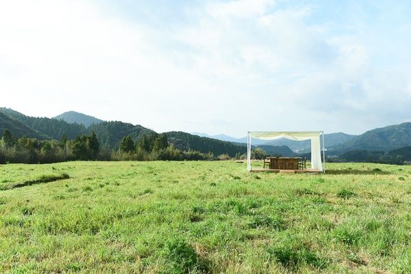 【山口県美祢市】茶菓子・茶葉・茶器の「plus KAMERIYA」が、秋吉台で野点茶会を開催！