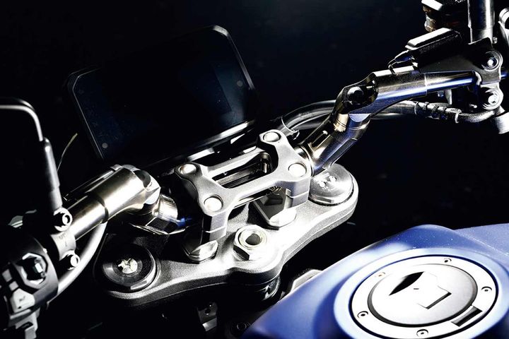 HONDA CB1000F Build by AELLA