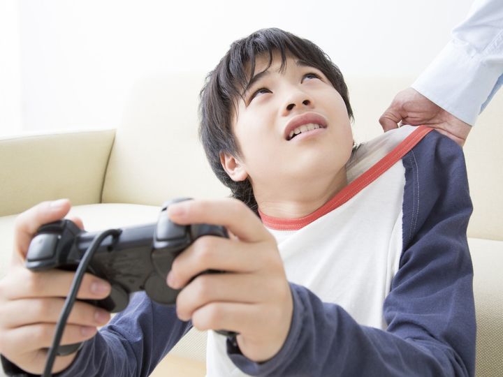【小児精神科医が解説】「発達障害」と診断される子どもが増えていますが、診断基準の変化や子どもの特性への理解の深まりも大きな一因です。その子に合う支援につなげるきっかけとして前向きに受け止めるヒントをご紹介します。（※画像：amanaimages）