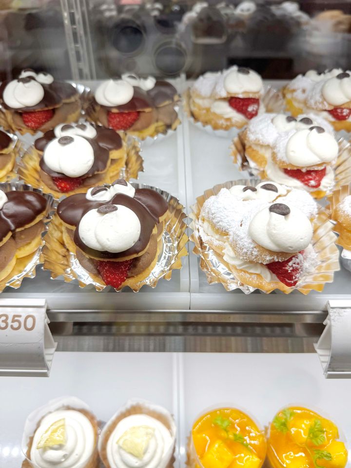 写真映え間違いなし！手土産スイーツ2026◎ 可愛すぎて食べられないワンちゃんのケーキ【ささやかですてきなもの 大谷有紀 vol.304】
