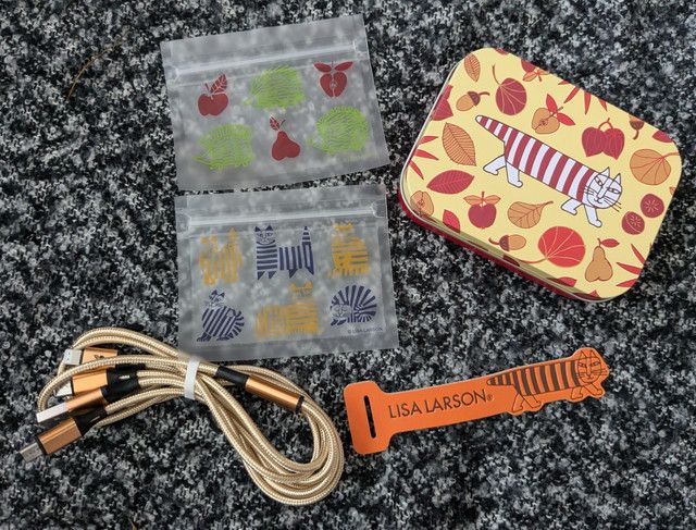 デジタルグッズ5点セットの全体写真