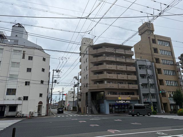  (318566)