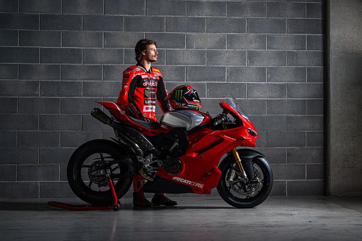 ブレガ選手、2027年からMotoGPへ ドゥカティが契約更新でVR46移籍を発表
