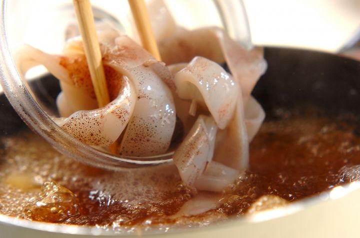 ご飯がすすむ！イカジャガの作り方1