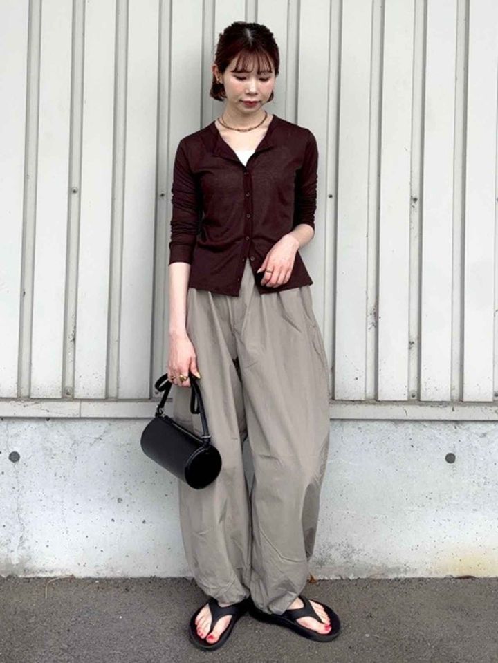 画像2: 出典：GU