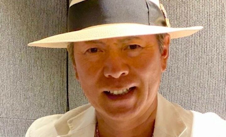 【写真・画像】「マフィアじゃないですか！」パンチ佐藤の娘婿、義父との初対面時の印象明かす「ヤクザ映画に出てくるくらいの…」美人妻との3ショット公開 1枚目