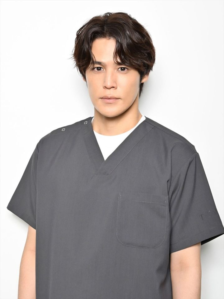 ドラマ『救命病棟２４時』鳥羽野椿役の宮野真守 （C）フジテレビ width=