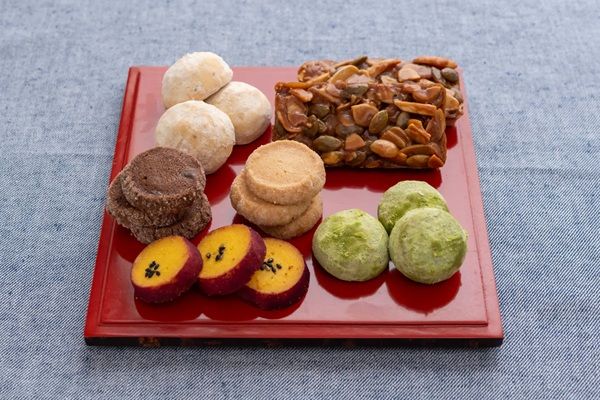 【鹿児島県出水市】菓匠田中が「75周年記念クッキー缶」を発売！見た目も華やかな6種類のクッキーを堪能