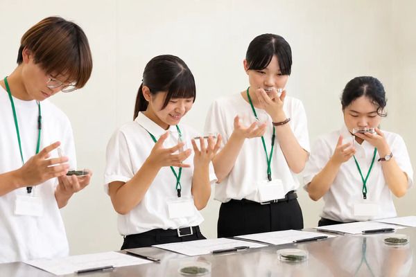 鹿児島から次世代へのお茶の届け方を考える「鹿児島お茶大學3rd」開催！利き茶体験も