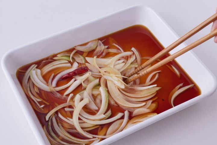 豚こまとさつまいもの南蛮漬け