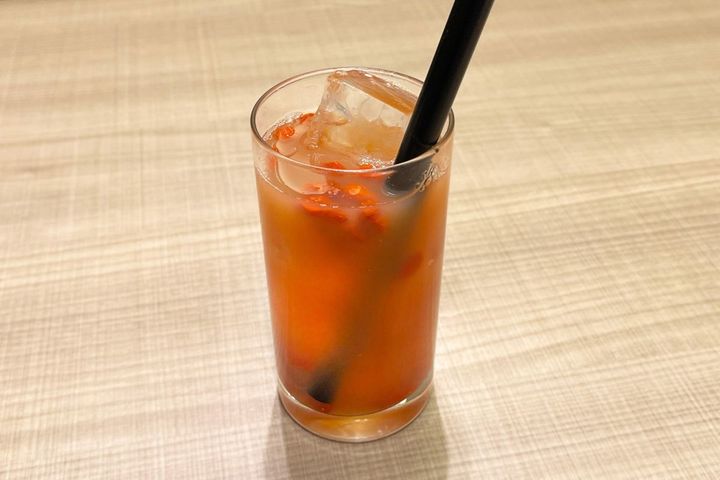 「【火】美肌ジュース（クコの実入り）」490円