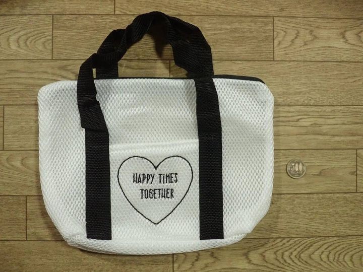 DAISO(ダイソー)：トラベルトートバッグ(ウォッシャブル、30×10×20cm)
