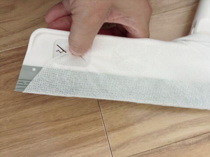 【ダイソー】見た目はシンプルなのに仕事しすぎ！ちょこっと掃除がラクになる進化し続ける便利グッズ