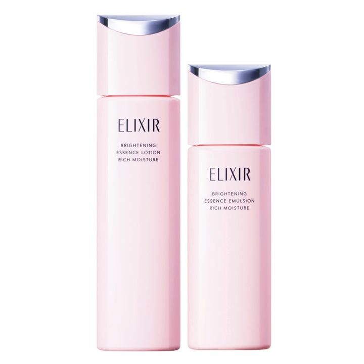 エリクシール ブライトニング ローション ca［医薬部外品］ 170mL 3740円、同 エマルジョン ca［医薬部外品］130mL 4400円〈価格はともに編集部調べ〉（エリクシール）