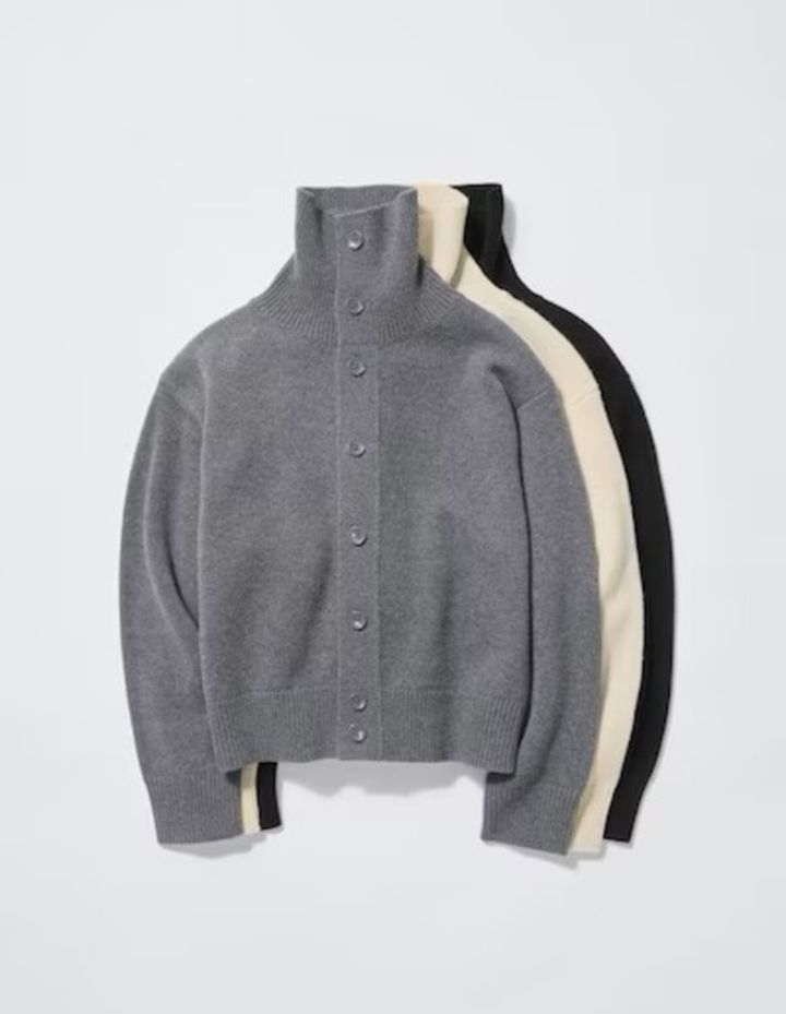 ラムスタンドカラーカーディガン ￥4,990／ユニクロ ユー
