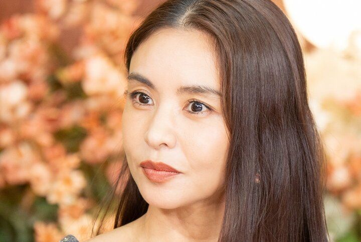 【写真・画像】「1男8女の大家族」シンママ美女（33）が用意した“自宅プール”に滝沢眞規子も衝撃「本当に家の中でやるのね…」 1枚目