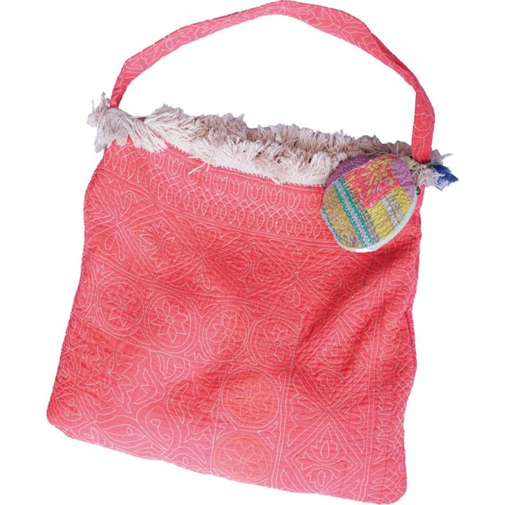 InRed Icons 八木下 泉さんのmy Bag。PURのバッグ。