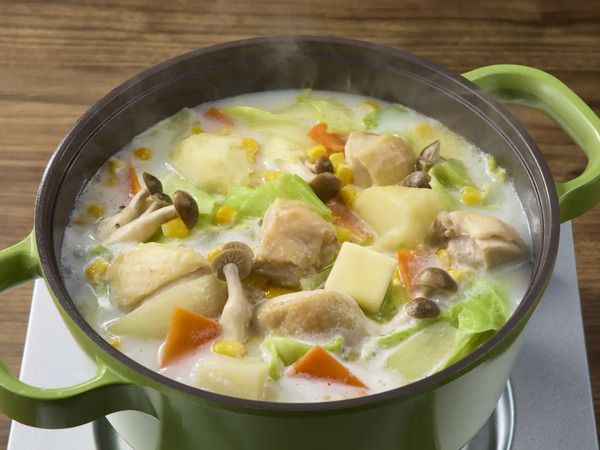 牛乳を“鍋で楽しむ”新メニュー「道産ミルク鍋」をミツカンが提案！試食イベントも