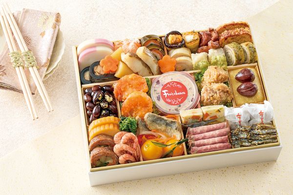 お正月向け「盛付け済おせち」の予約開始。家庭それぞれの暮らしに寄り添うおせちの選び方を