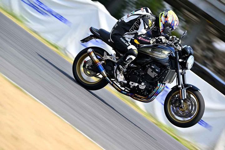KAWASAKI Z900RS build by AELLA