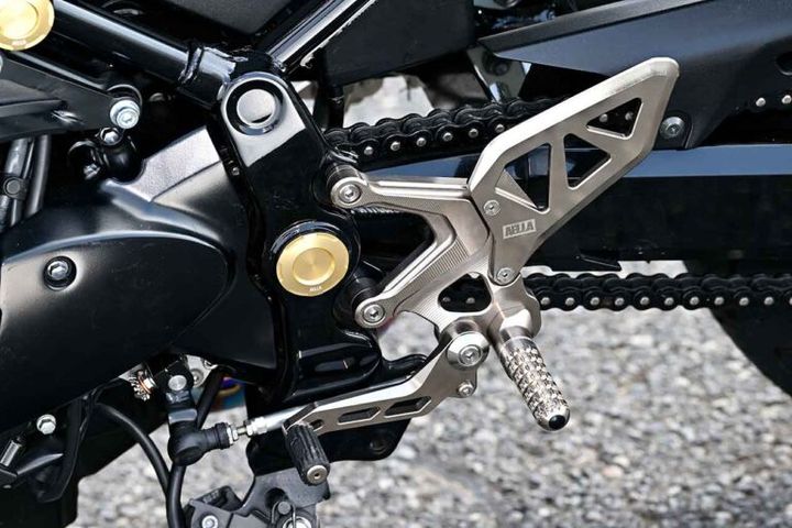 KAWASAKI Z900RS build by AELLA