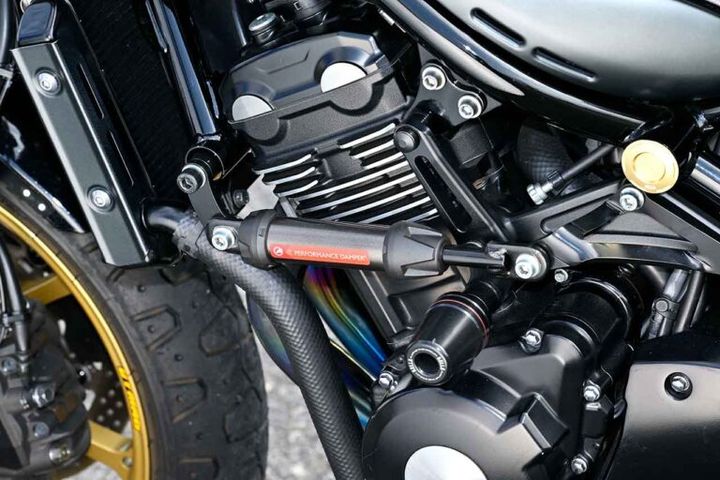 KAWASAKI Z900RS build by AELLA