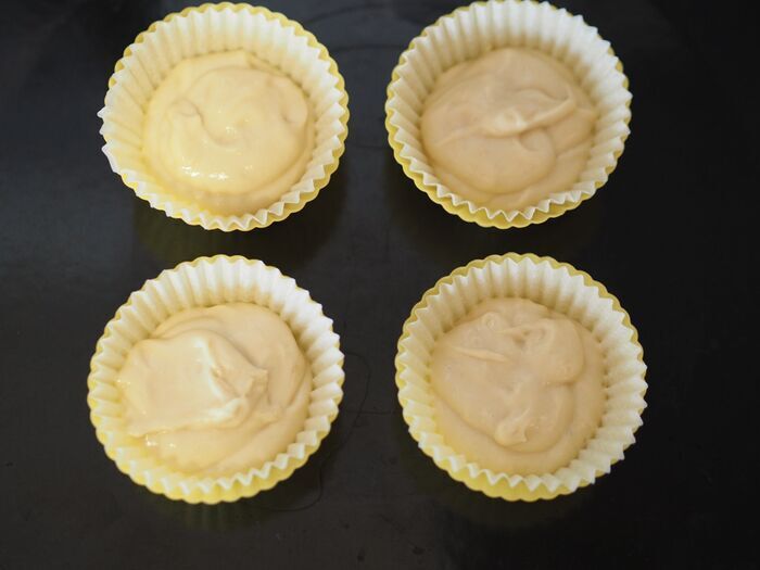市販プリンを混ぜて焼くだけ！？材料3つで驚くほどふっくら仕上がる「奇跡のプリンマフィン」が神レシピすぎた
