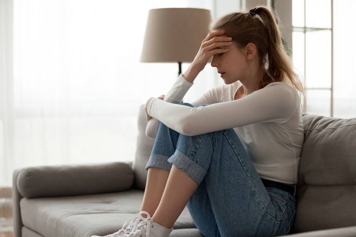 女性