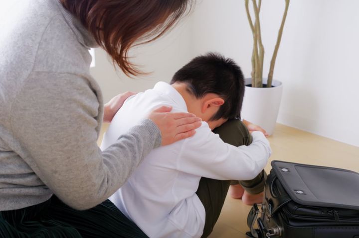 夏休み明けに子どもの欠席が続く場合、親はどのように対処すればよい？（画像はイメージ）