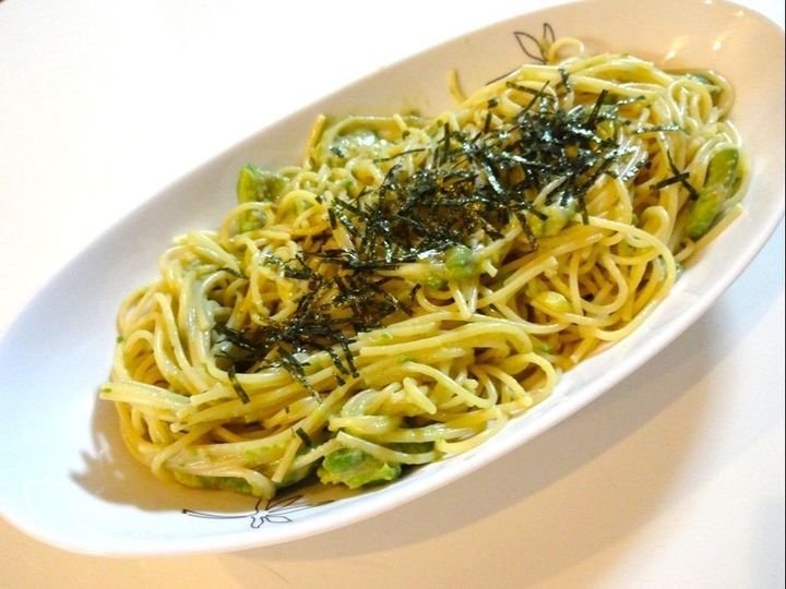 アボカドとツナの和風マヨしょうゆパスタ【混ぜるだけレシピ】