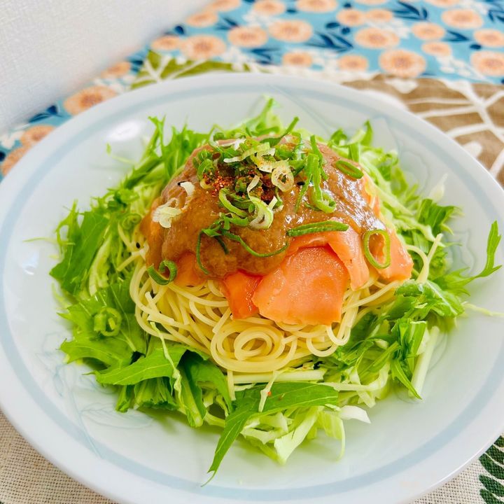 鮭のちゃんちゃん焼き風！サラダパスタ