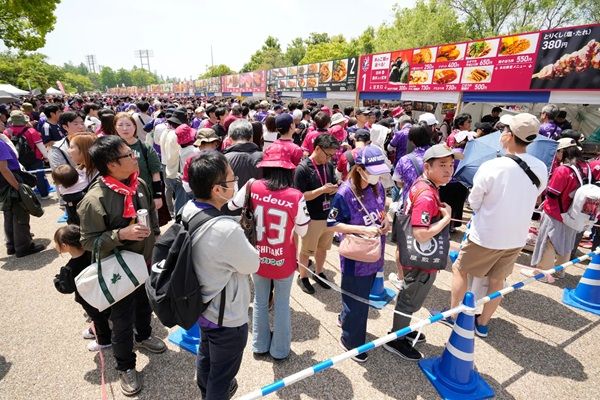 ファジアーノ岡山のホームゲームが、勝ち・負け試合両方の総合満足度でJ1第1位を獲得