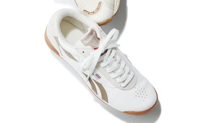 「フリースタイル ロー」￥13200／リーボック 