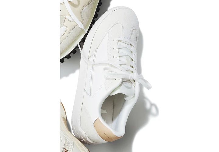 「オーエヌエー ドリフト」￥16500／コロンビアスポーツウェアジャパン（ソレル）